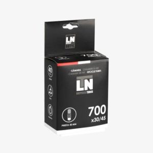 Cámara 700×30/45 Eltin (Válvula 40mm)