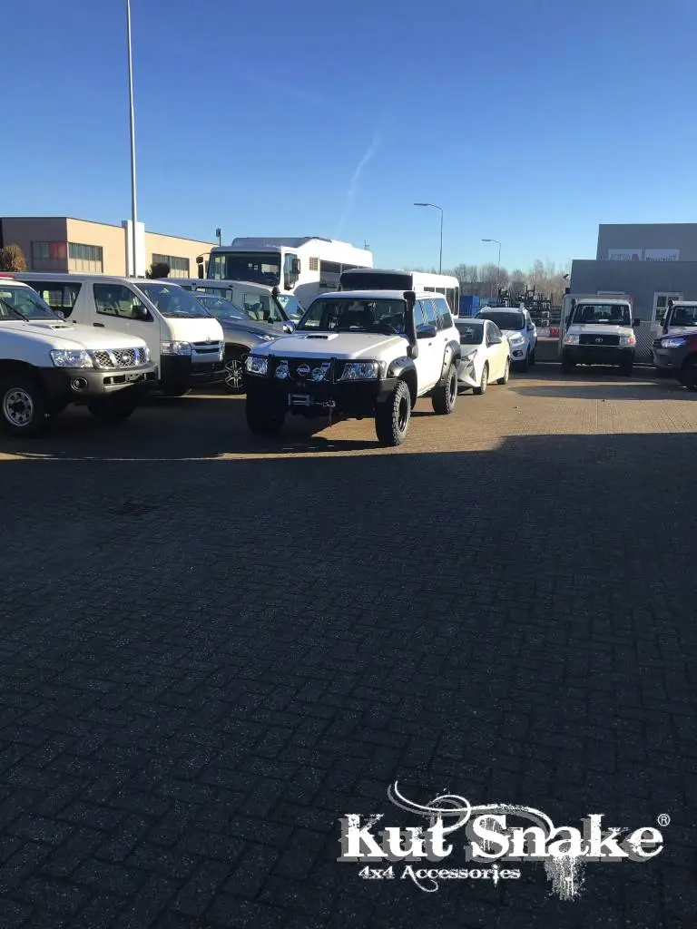 Aletines Kut Snake Nissan Patrol Y61 70mm - Imagen 9