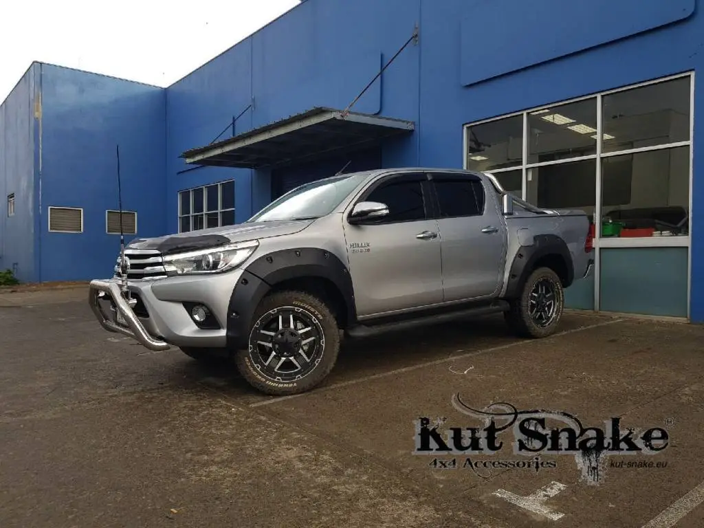 Aletines Kut Snake Toyota Hilux Revo 2015-2019 75mm