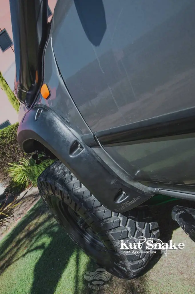 Aletines Kut Snake Toyota 4Runner/Surf 95mm - Imagen 4