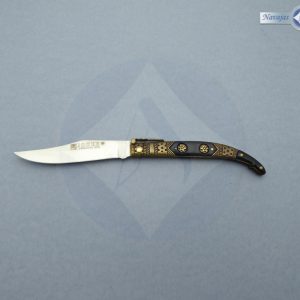 Navaja clásica decorada