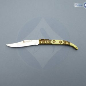 Navaja clásica decorada