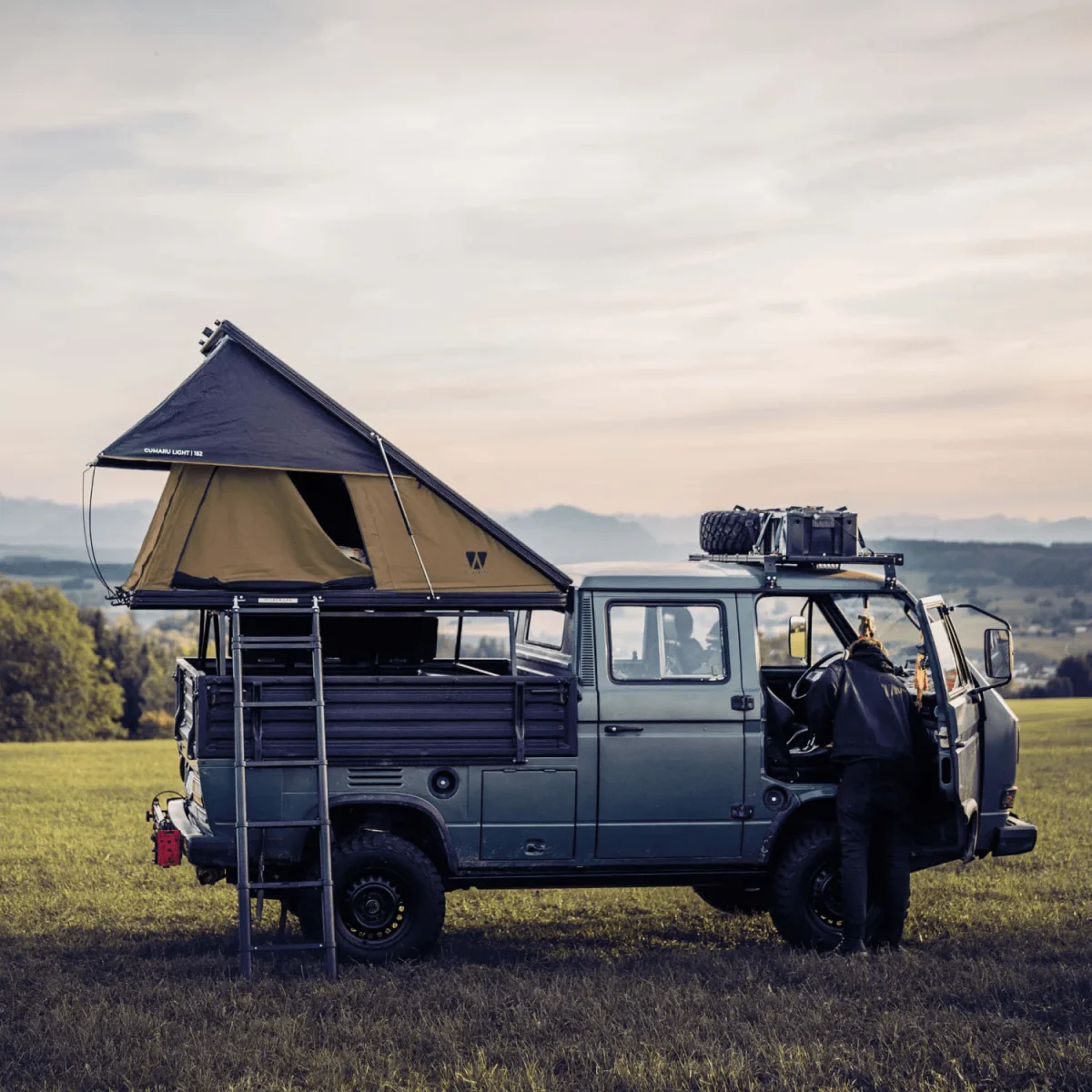 Tienda de Techo Cumaru Light 127 Eco Dorada - Imagen 7